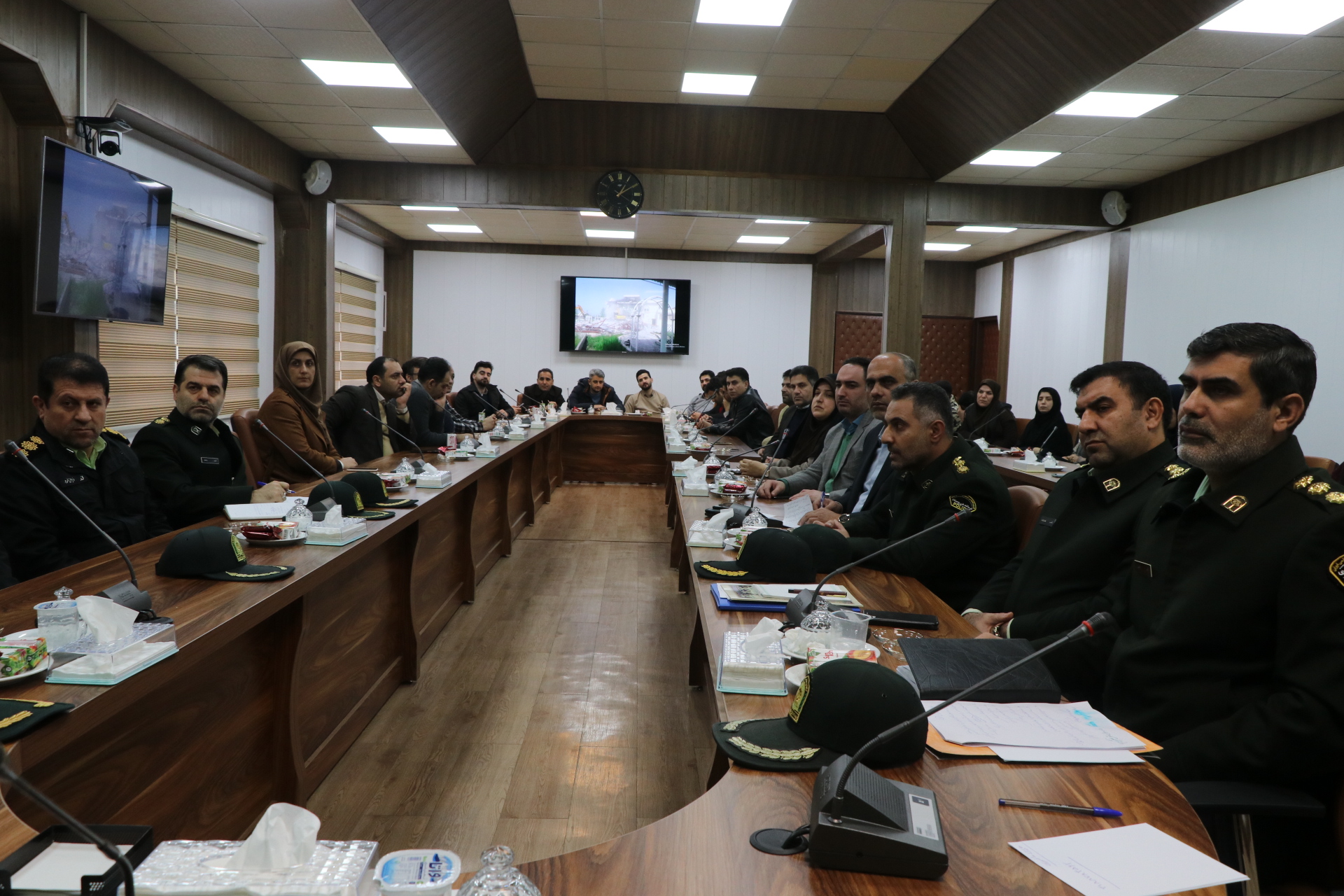 جریان زندگی انسان‌ها و بشریت به حیات طبیعت و انفال وابسته است