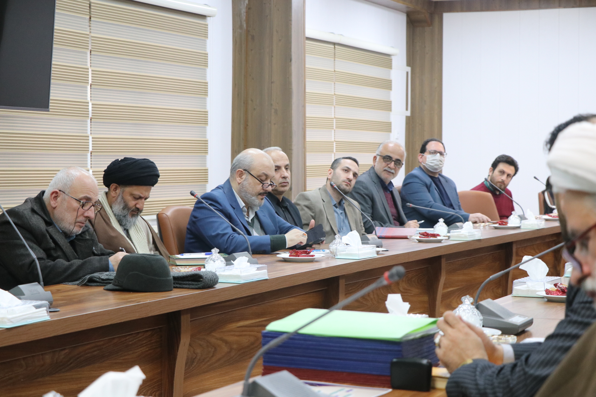 شیوه مدیریتی در جامعه اسلامی باید قرآن پایه و دین محور باشد