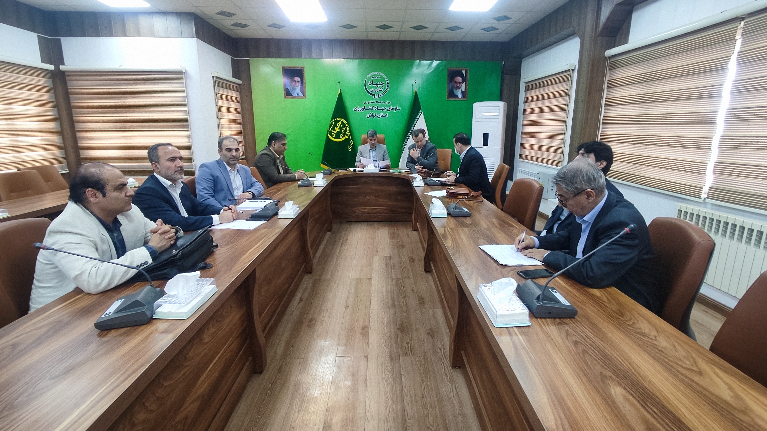 حضور دکتر ابراهیم نجفی نماینده مردم شریف شهرستان آستانه اشرفیه و کیاشهر در مجلس شورای اسلامی در جلسه قرارگاه امنیت غذایی استان