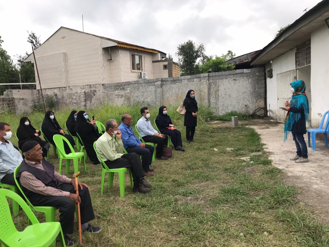 برگزاری روز مزرعه پرورش زنبور عسل و ارتقای محصول سالم در شهرستان لاهیجان