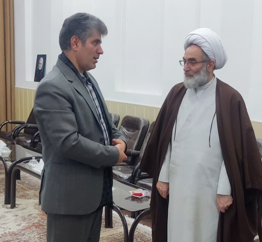 دیدار رییس سازمان جهاد کشاورزی گیلان با نماینده ولی فقیه در استان