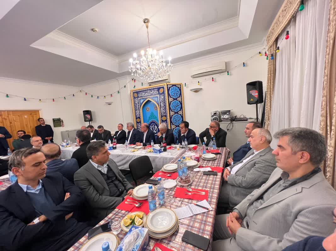 حضور رئيس سازمان جهاد کشاورزي گيلان در جلسه سرکنسول‌گری ایران با تجار ايراني مقيم روسيه