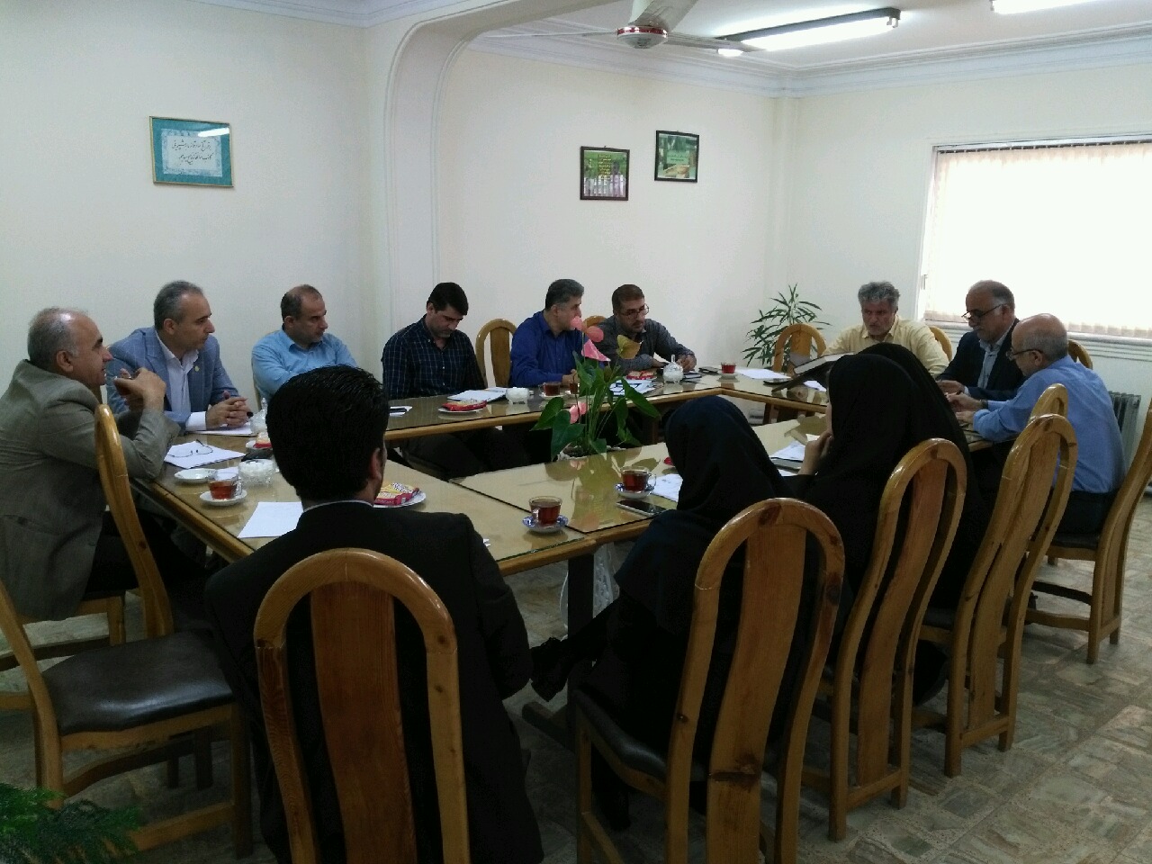 برگزاری جلسه ستاد توسعه گلخانه های شهرستان لاهیجان